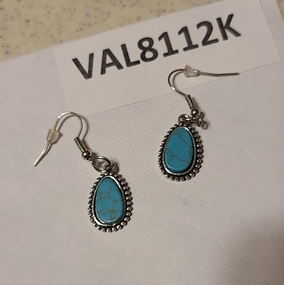 Vintage Silver and Turquoise Drop Earrings - Picture 4 of 5